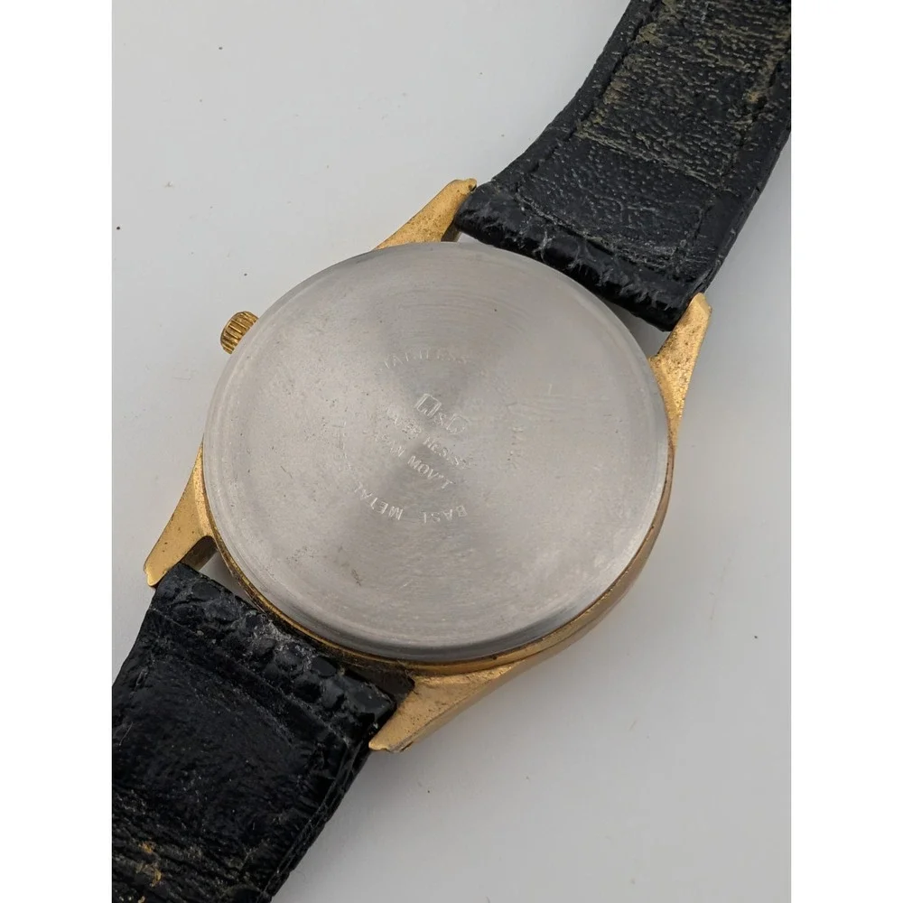 Q&Q Watch Men 32mm Gold Case Black Leather Band- New Battery